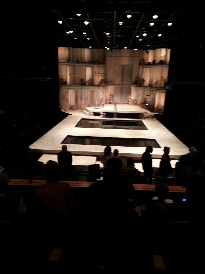 The pool in the theatre!