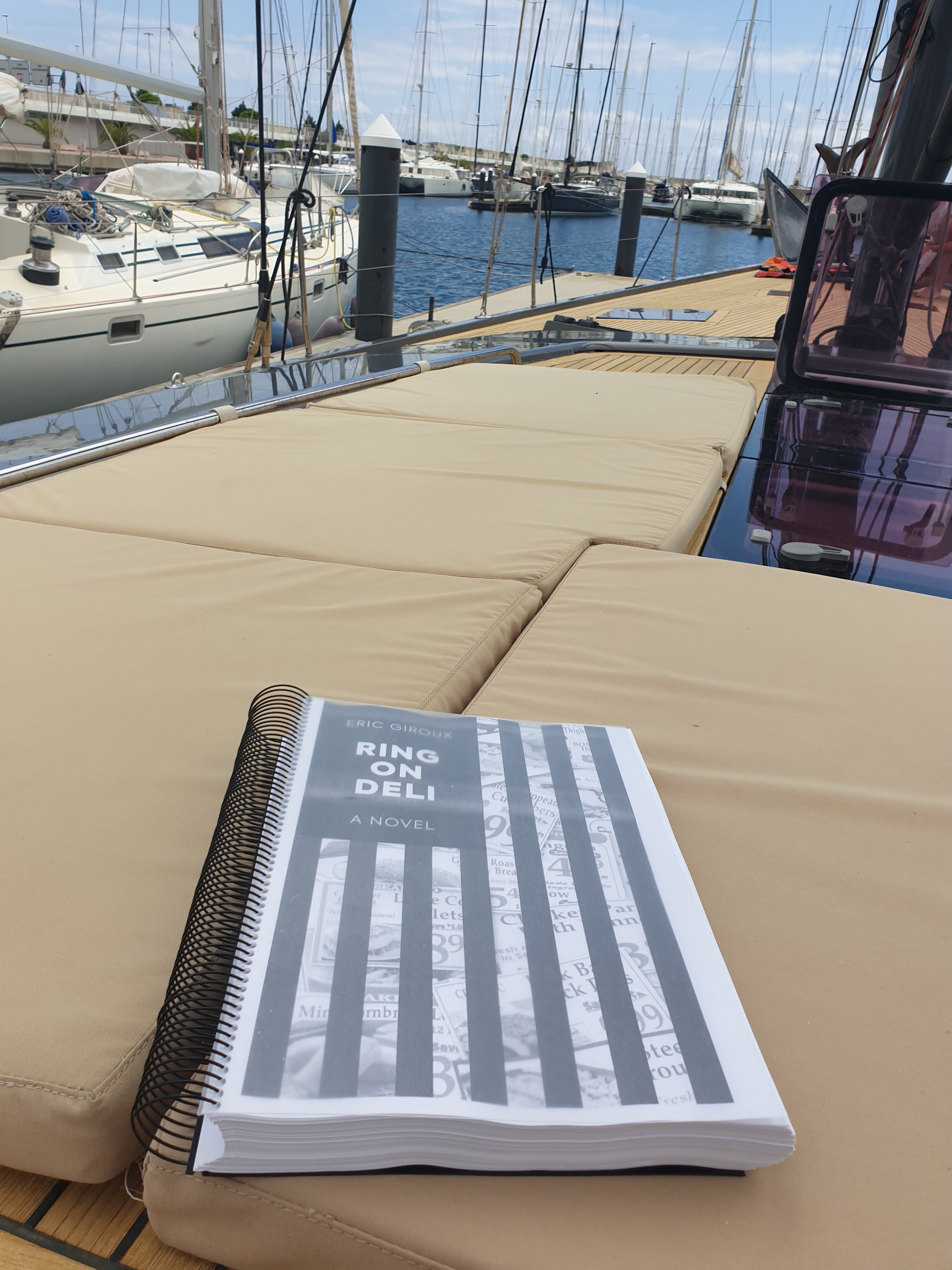 Ring on Deli ready to sail